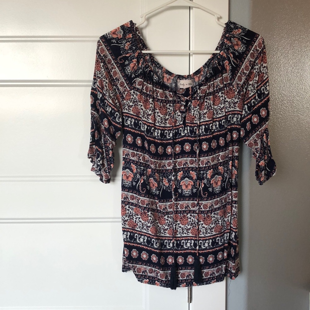 Beautiful Navy & Pink print blouse